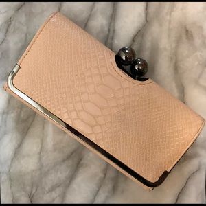 Posh pale pink faux snake skin wallet